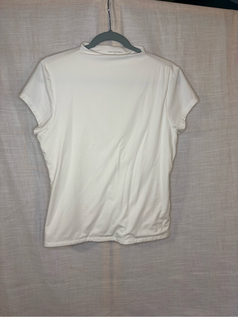 Banana Republic White Cap Sleeve Tee